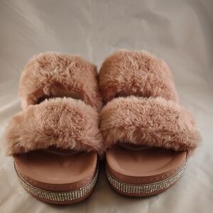 Mudd Faux Fur Slippers - Blush